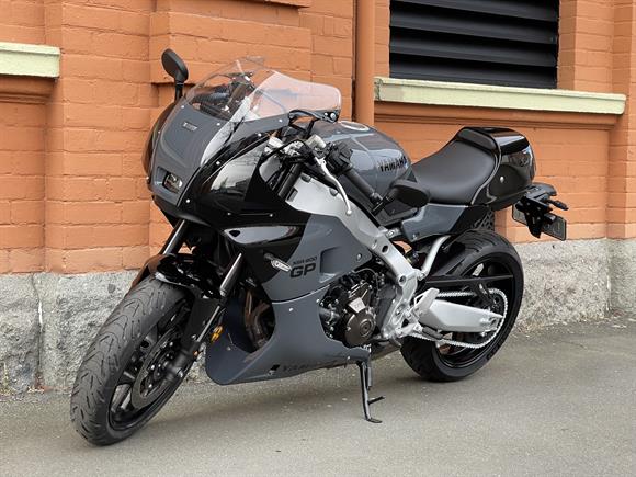 2024 Yamaha XSR900 GP