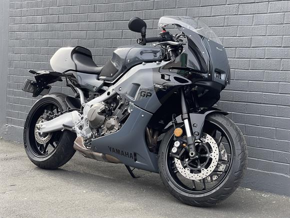 2024 Yamaha XSR900 GP