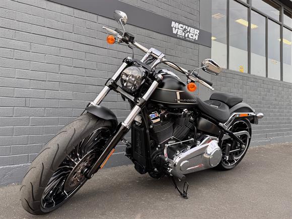 2023 Harley-Davidson Breakout 117