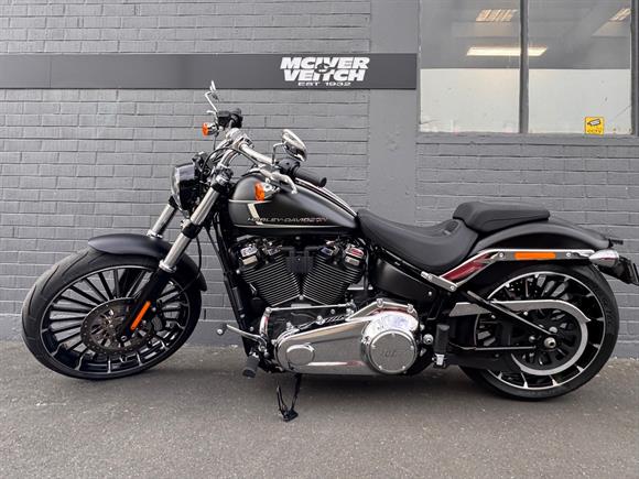 2023 Harley-Davidson Breakout 117
