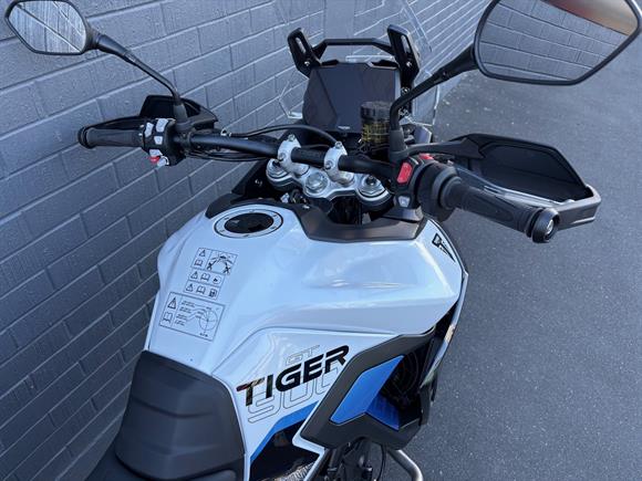 New Triumph Tiger 900 Alpine Edition