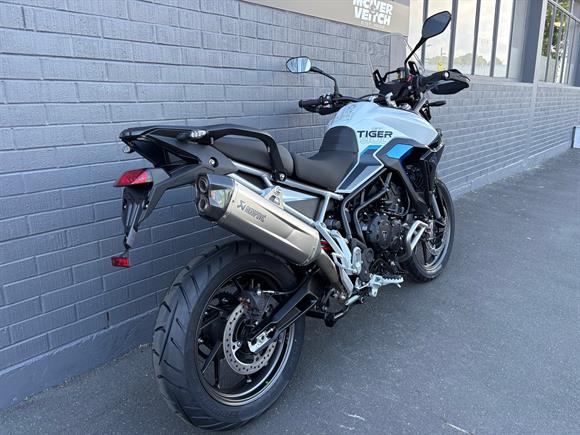 New Triumph Tiger 900 Alpine Edition