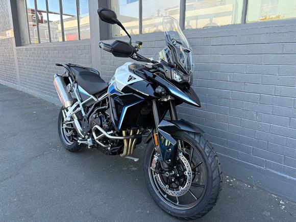 New Triumph Tiger 900 Alpine Edition