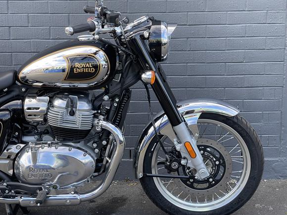 New Royal Enfield Classic 650 Black/Chrome