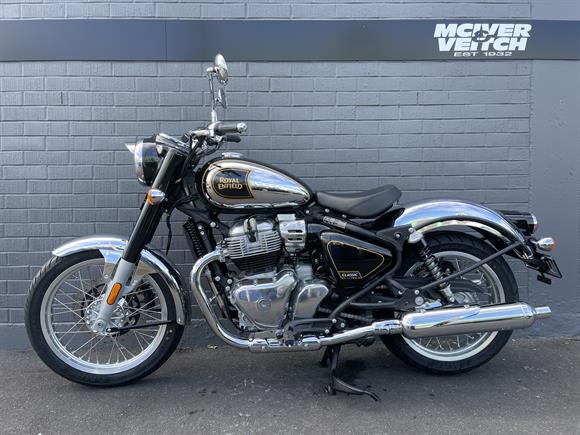 New Royal Enfield Classic 650 Black/Chrome