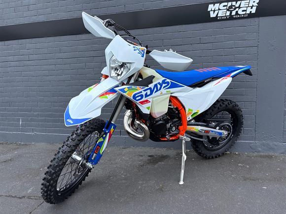 New KTM 300 EXC 6 DAYS