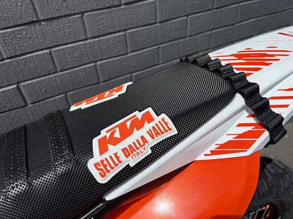 New KTM 300 EXC HARD ENDURO