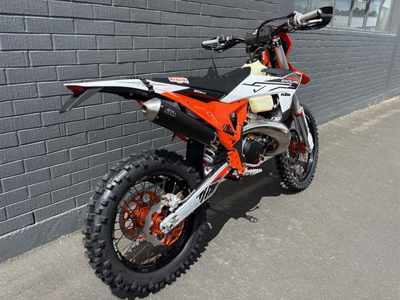 New KTM 300 EXC HARD ENDURO