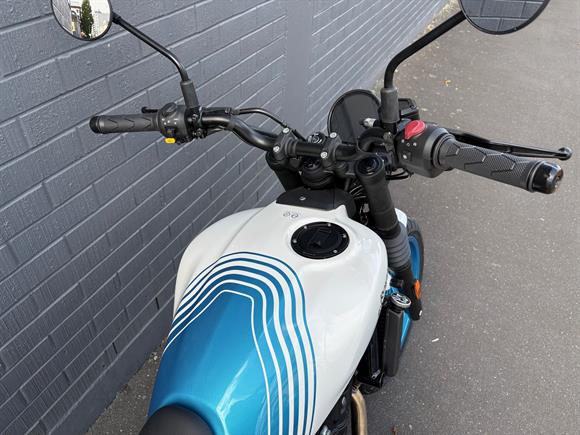 New Royal Enfield Guerrilla 450