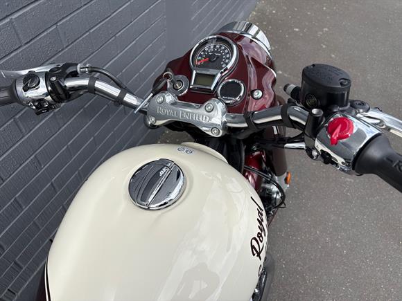 New Royal Enfield Classic 650 Vallam Red