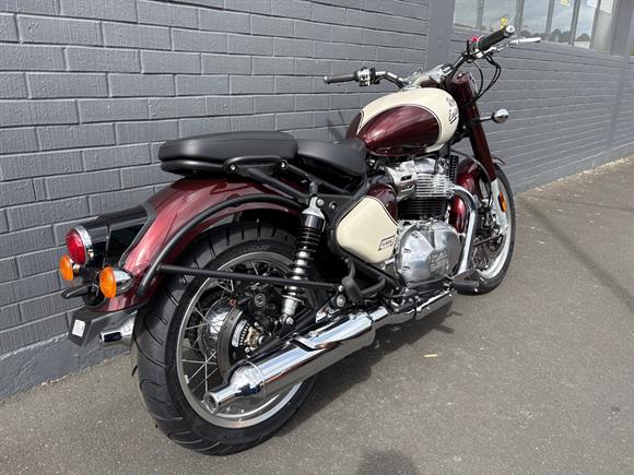 New Royal Enfield Classic 650 Vallam Red