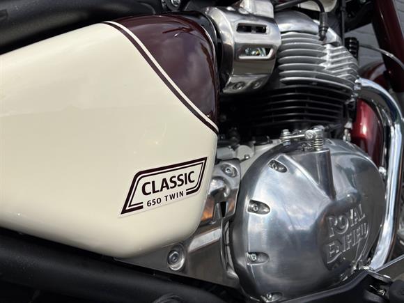 New Royal Enfield Classic 650 Vallam Red