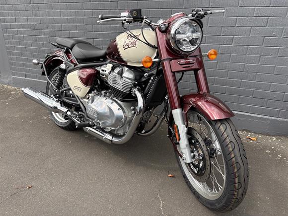 New Royal Enfield Classic 650 Vallam Red