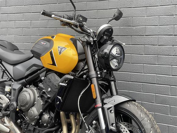New Triumph Trident 660 LAMS