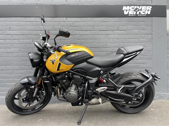 New Triumph Trident 660 LAMS