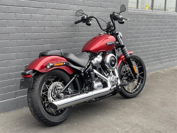 New Harley-Davidson Street Bob