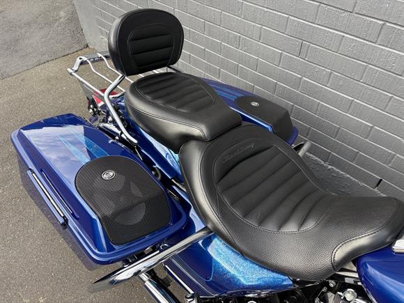 2013 Harley-Davidson CVO Road King