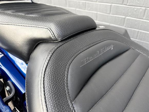 2013 Harley-Davidson CVO Road King