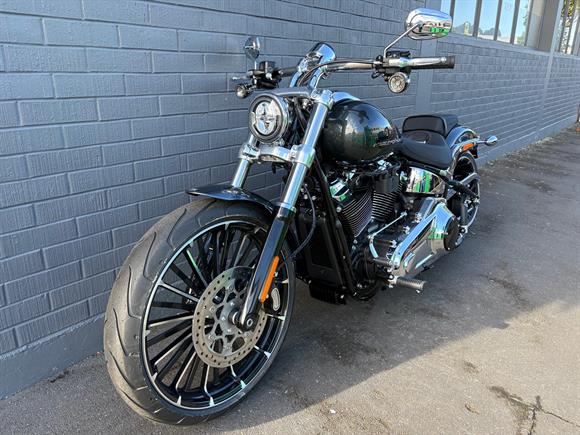 New Harley-Davidson Breakout 117