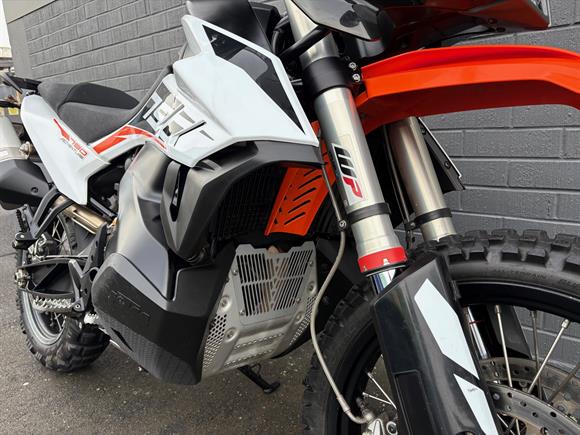 2019 KTM 790 Adventure