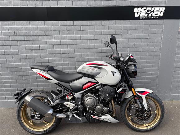 Triumph Trident 800 2026