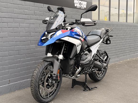 New BMW R1300GS