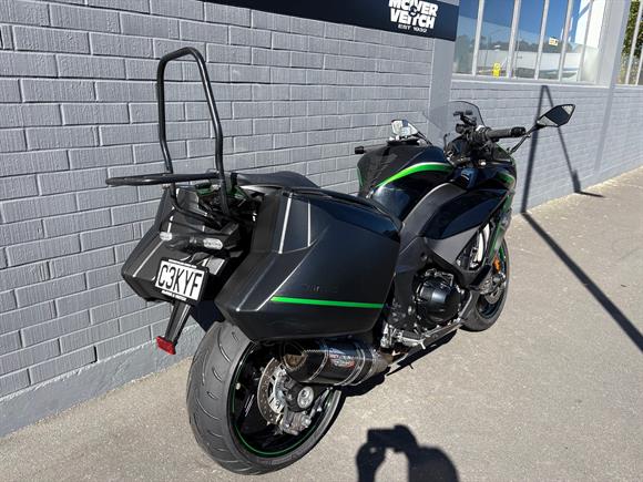 2022 Kawasaki ZX1000 SX Ninja