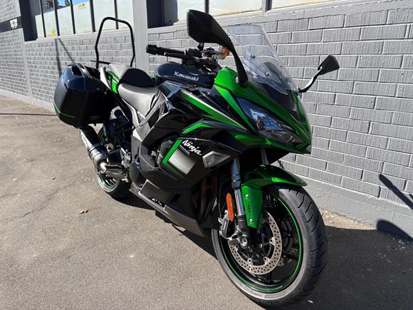 2022 Kawasaki ZX1000 SX Ninja