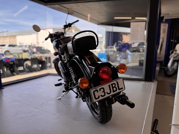 2021 Royal Enfield Classic 500 Classic