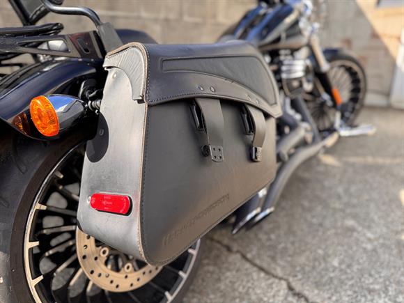 2015 Harley-Davidson Breakout Softail